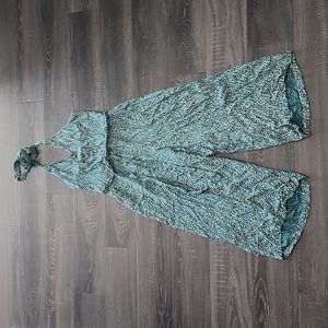 🌷 American Eagle halter Jumpsuit  🌷